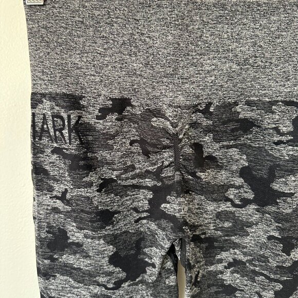 NWT Gymshark Camo Seamless Legging - Picture 5 of 6